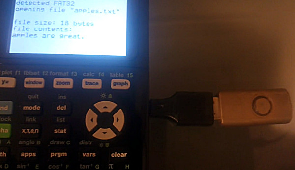 MateoConLechuga demonstrating connecting a USB flash drive to a TI-84 Plus CE